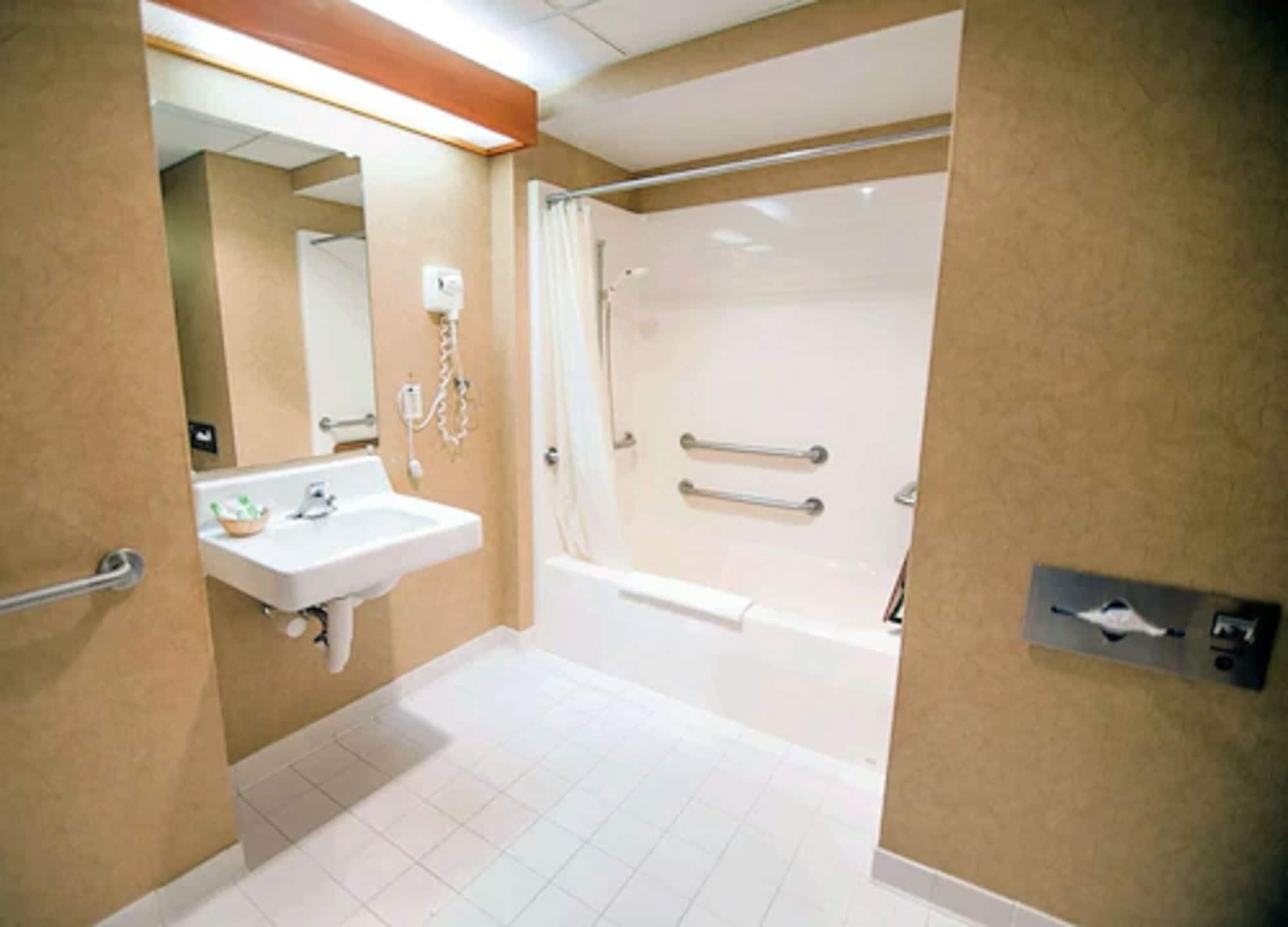 Kewadin Sault Ste Marie Hotel エクステリア 写真